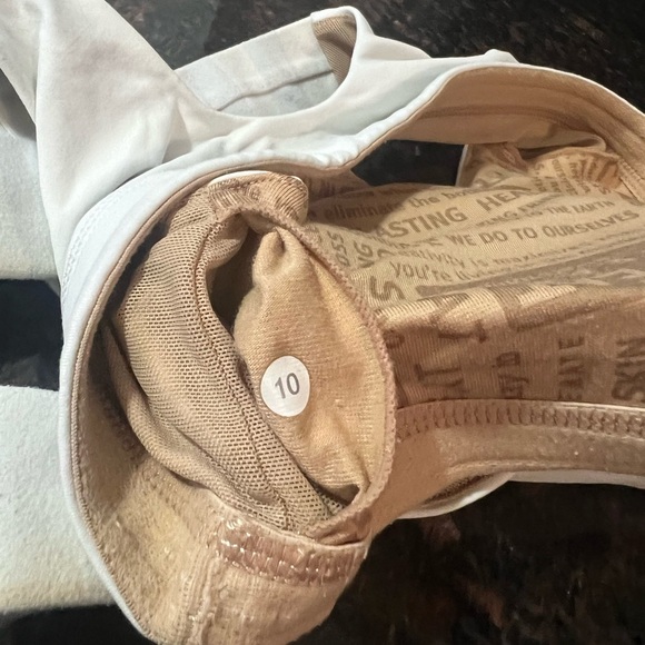 Lululemon Athletica Cream Sports Bra - Picture 8 of 10